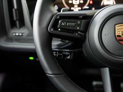 2026 Porsche Cayenne Cayenne GTS Coupe