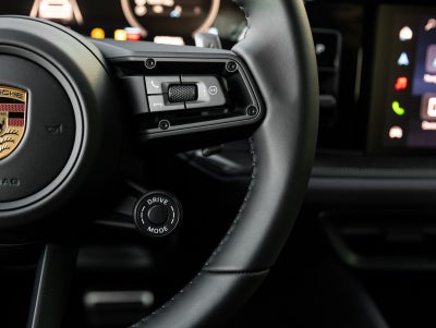 2026 Porsche Cayenne Cayenne GTS Coupe