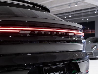 2026 Porsche Cayenne Cayenne GTS Coupe