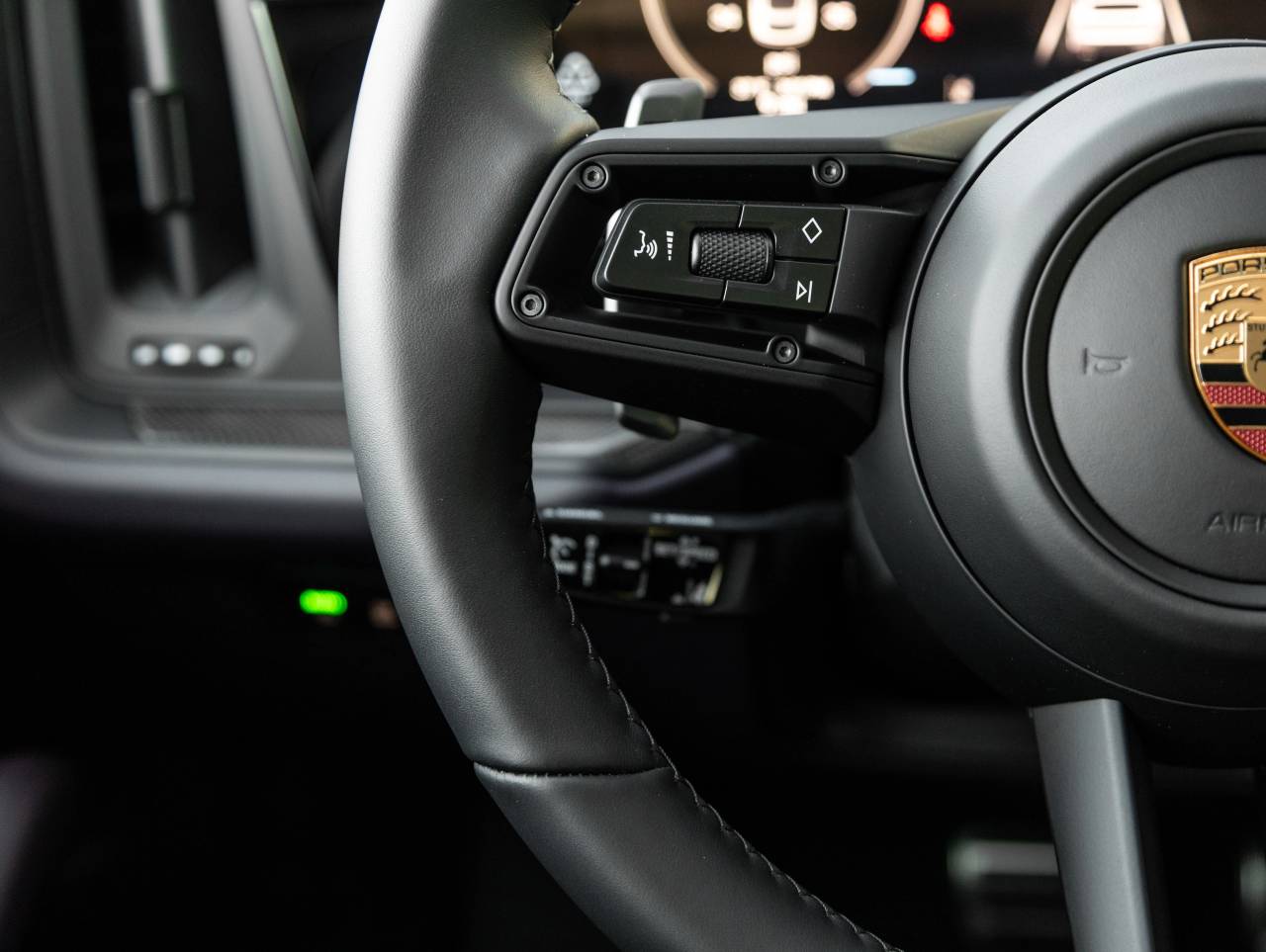 2026 Porsche Cayenne Cayenne GTS Coupe