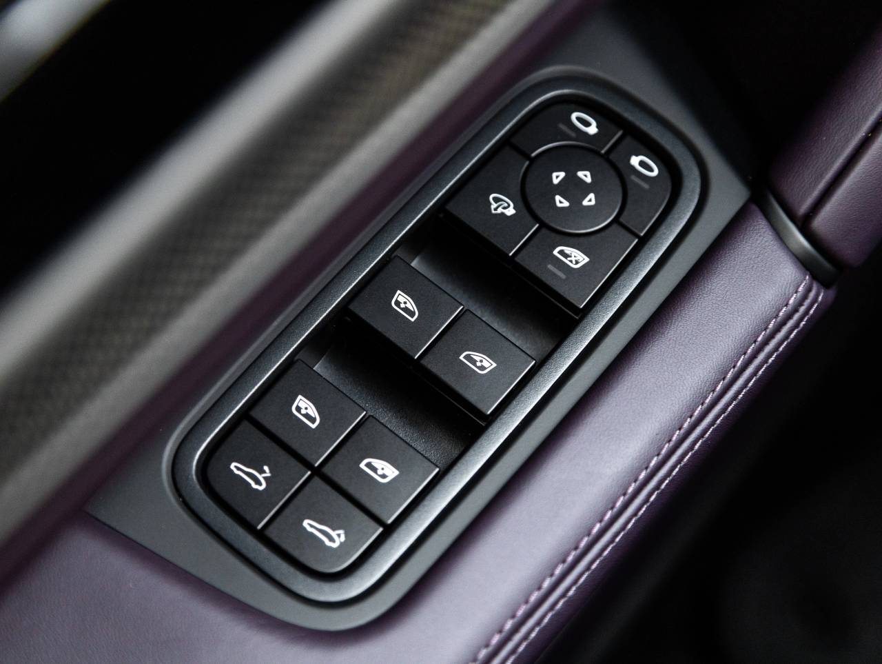 2026 Porsche Cayenne Cayenne GTS Coupe