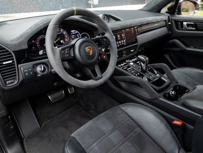 2022 Porsche Cayenne Turbo GT