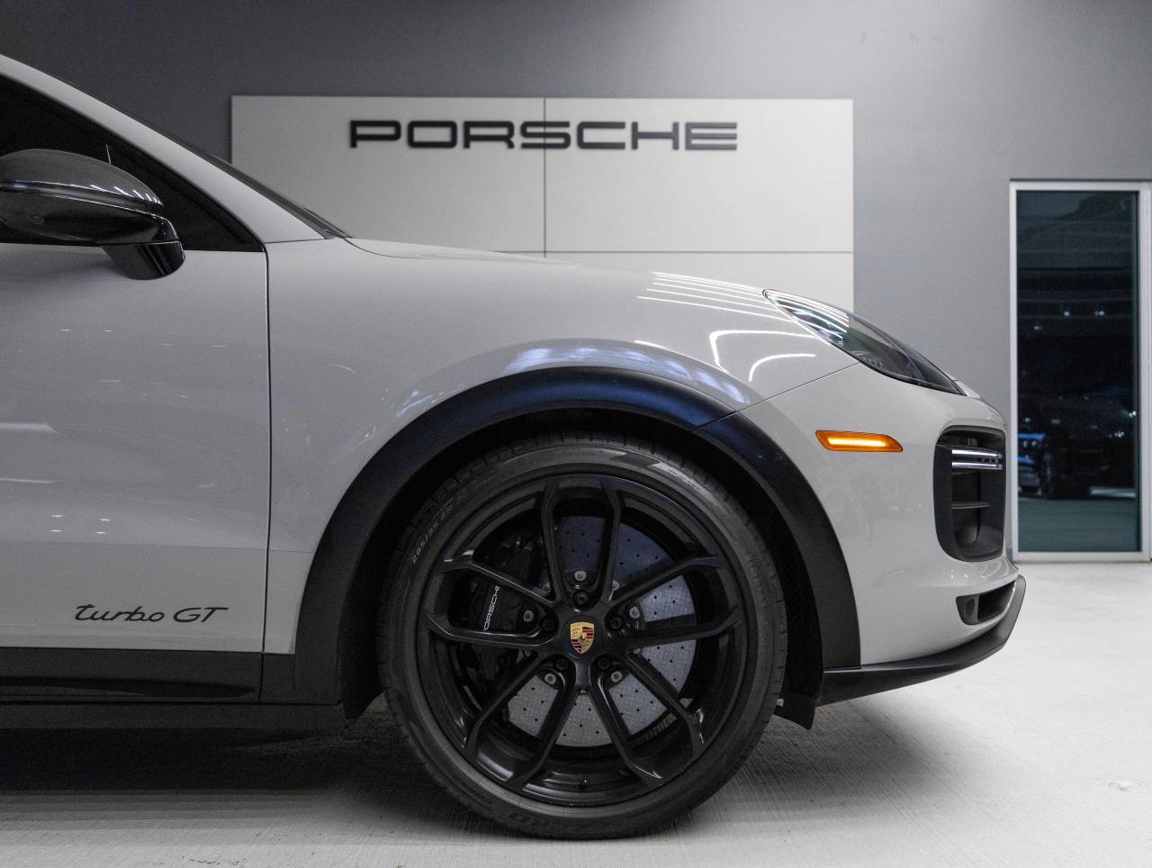 2022 Porsche Cayenne Cayenne Turbo GT (MY22)