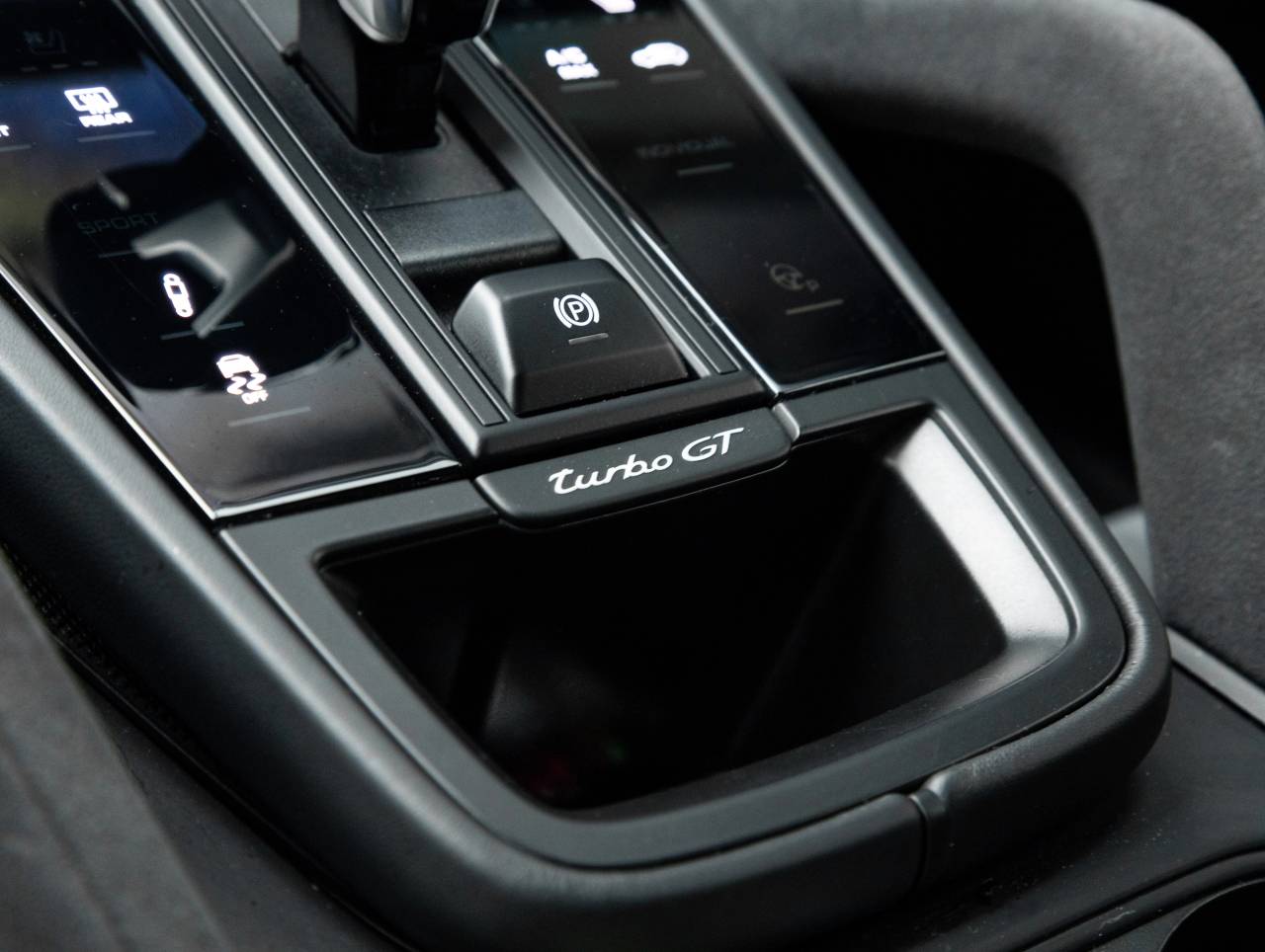 2022 Porsche Cayenne Cayenne Turbo GT (MY22)