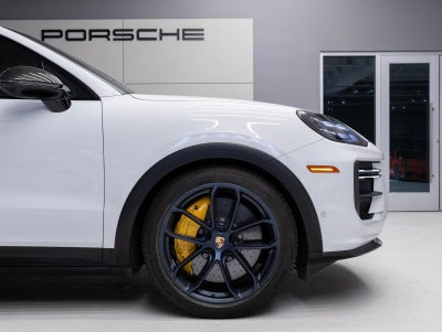 2024 Porsche Cayenne Coupe Turbo GT