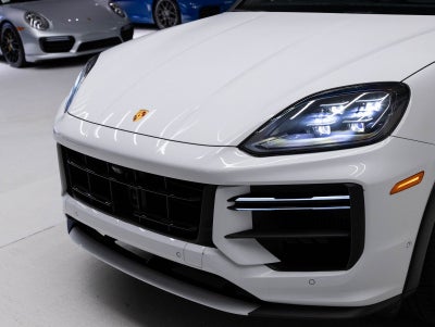 2024 Porsche Cayenne Coupe Turbo GT