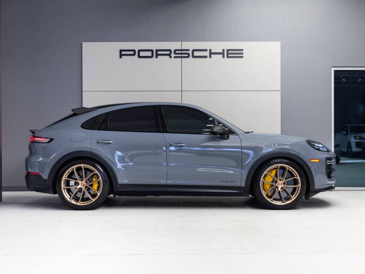 2024 Porsche Cayenne Cayenne Turbo GT