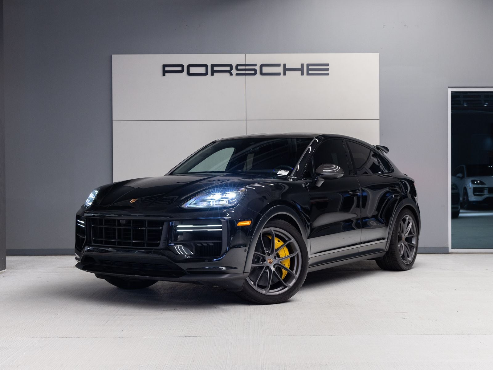 2025 Porsche Cayenne Turbo GT