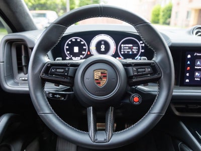 2025 Porsche Cayenne Turbo GT