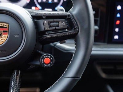 2025 Porsche Cayenne Turbo GT