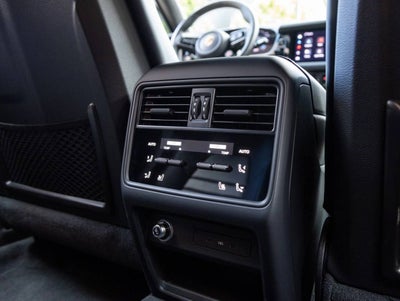 2025 Porsche Cayenne Turbo GT