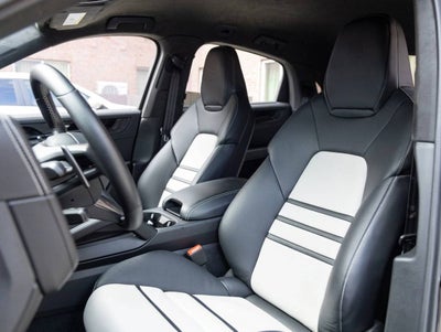 2025 Porsche Cayenne Turbo GT