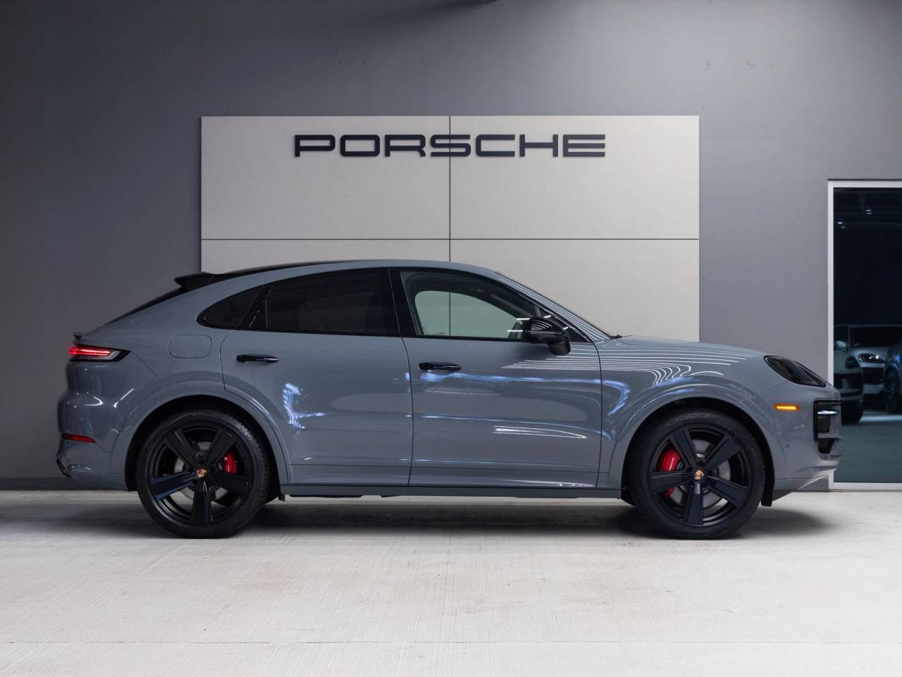 2026 Porsche Cayenne Cayenne S Coupe