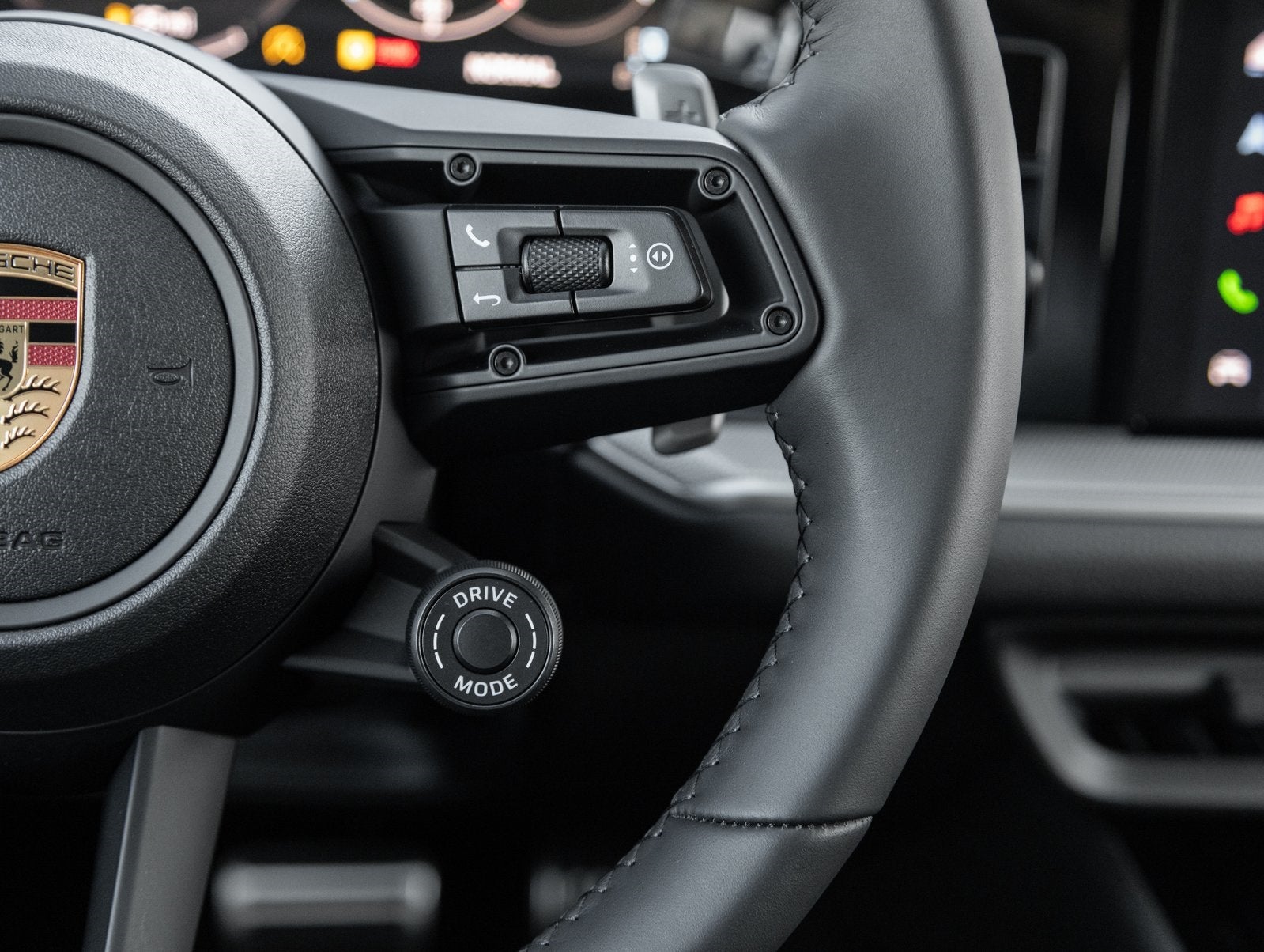 2026 Porsche Cayenne Cayenne S Coupe