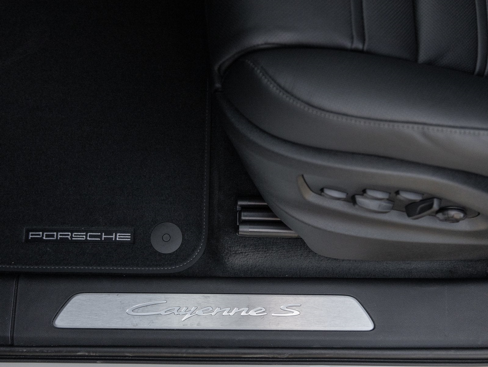 2026 Porsche Cayenne Cayenne S Coupe