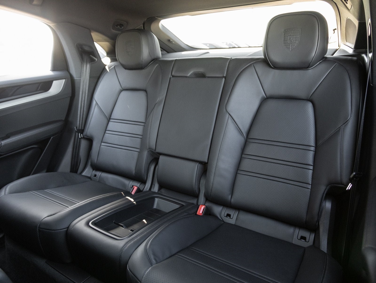 2026 Porsche Cayenne Cayenne S Coupe