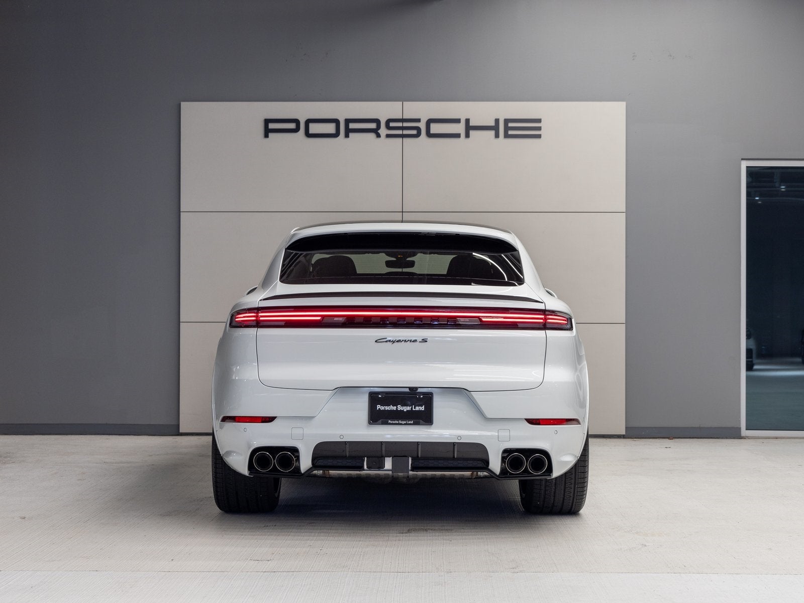 2025 Porsche Cayenne Cayenne S Coupe