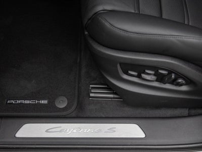 2025 Porsche Cayenne Cayenne S Coupe