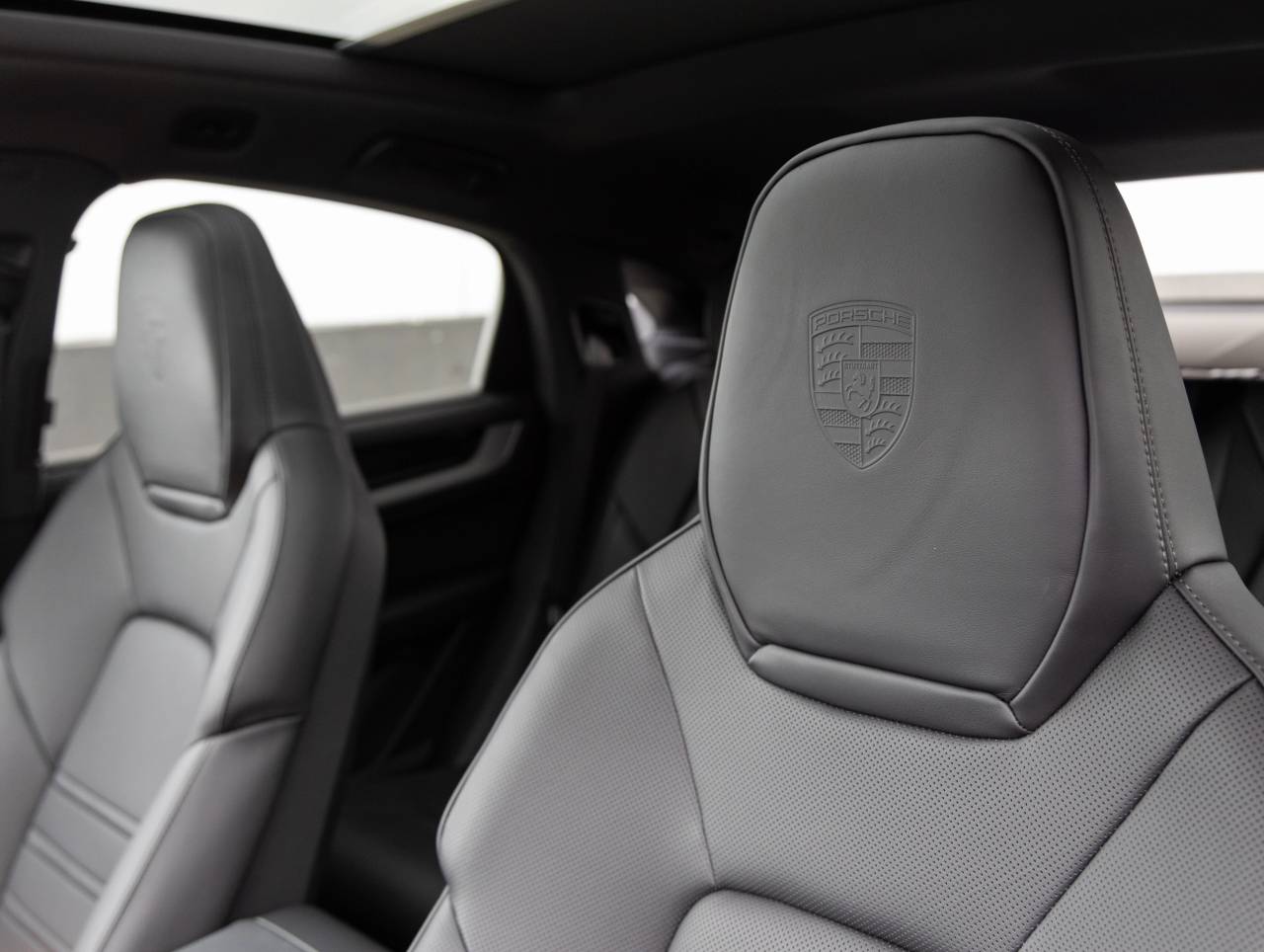 2025 Porsche Cayenne Cayenne S Coupe