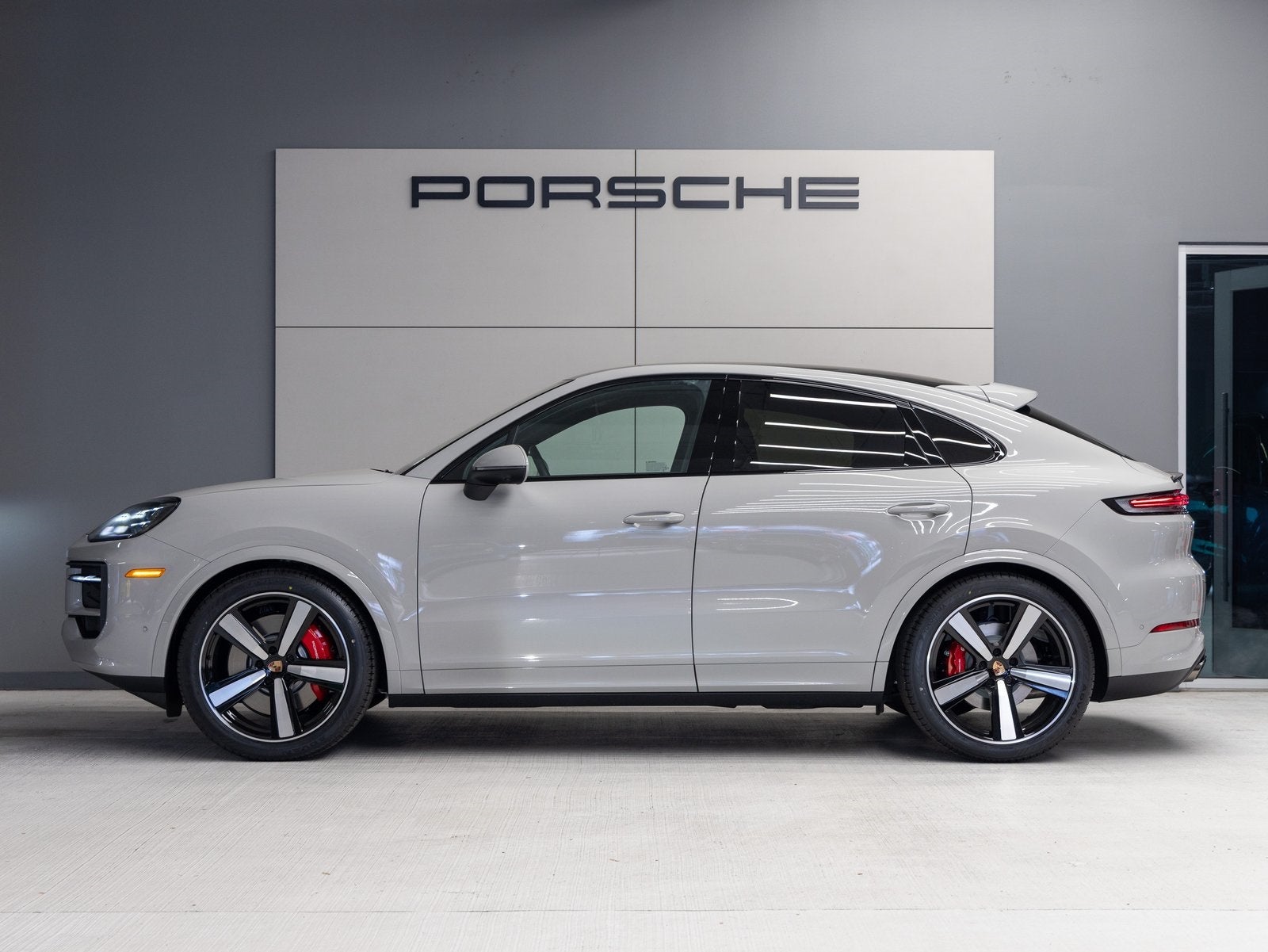 2026 Porsche Cayenne Cayenne S Coupe