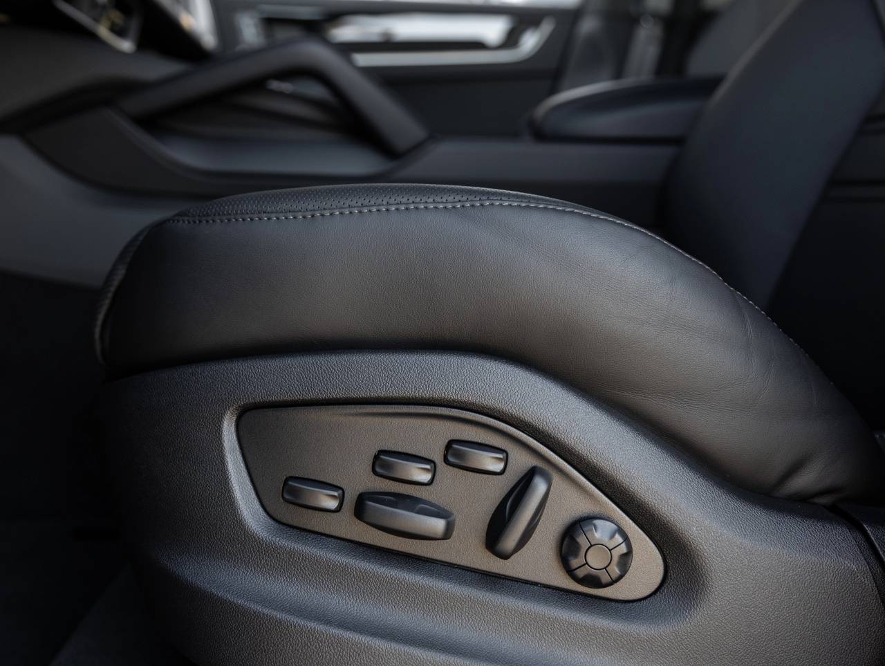 2026 Porsche Cayenne Cayenne S Coupe