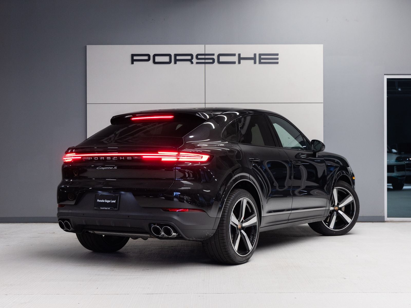 2026 Porsche Cayenne Cayenne S Coupe