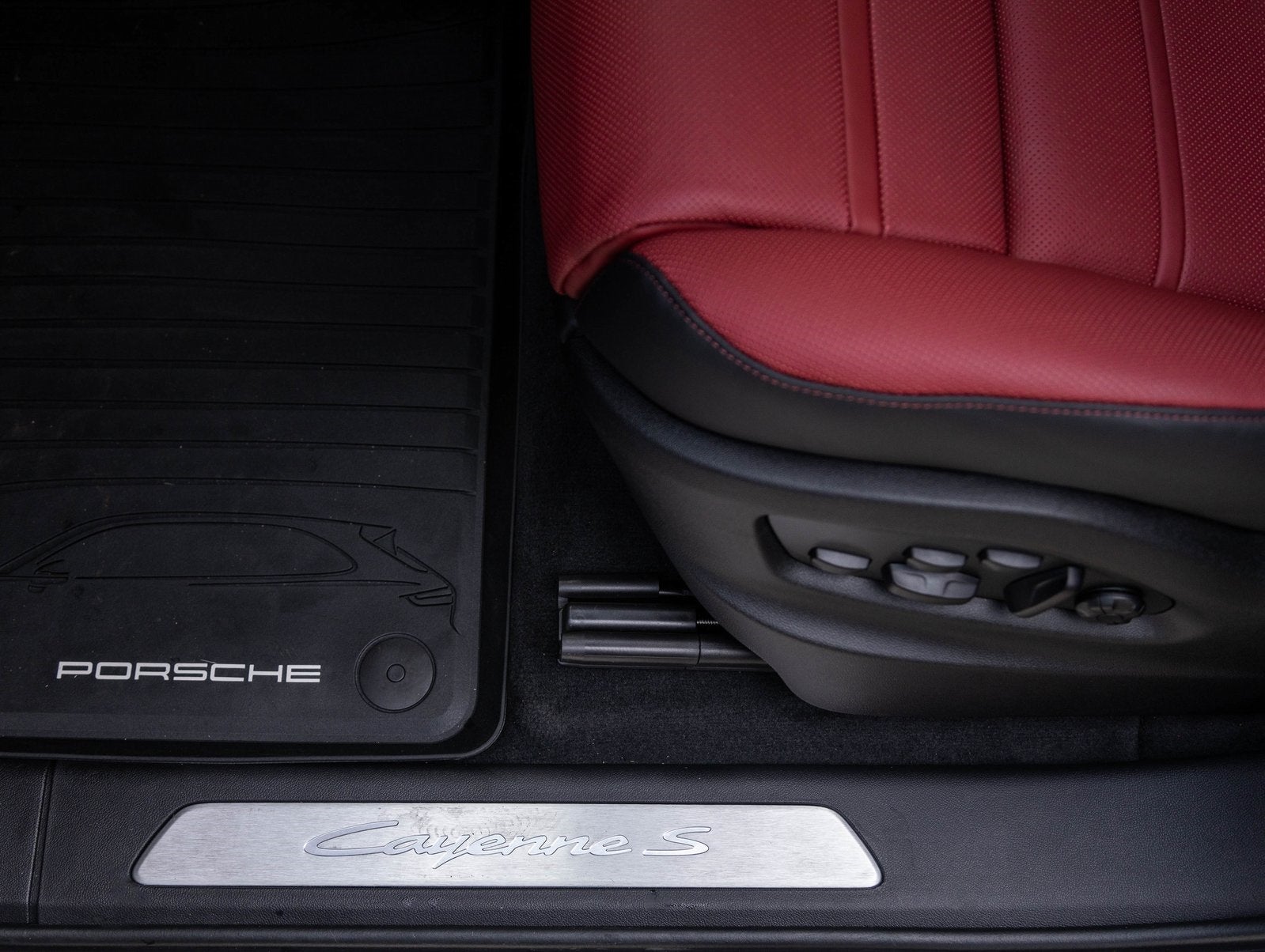 2026 Porsche Cayenne Cayenne S Coupe