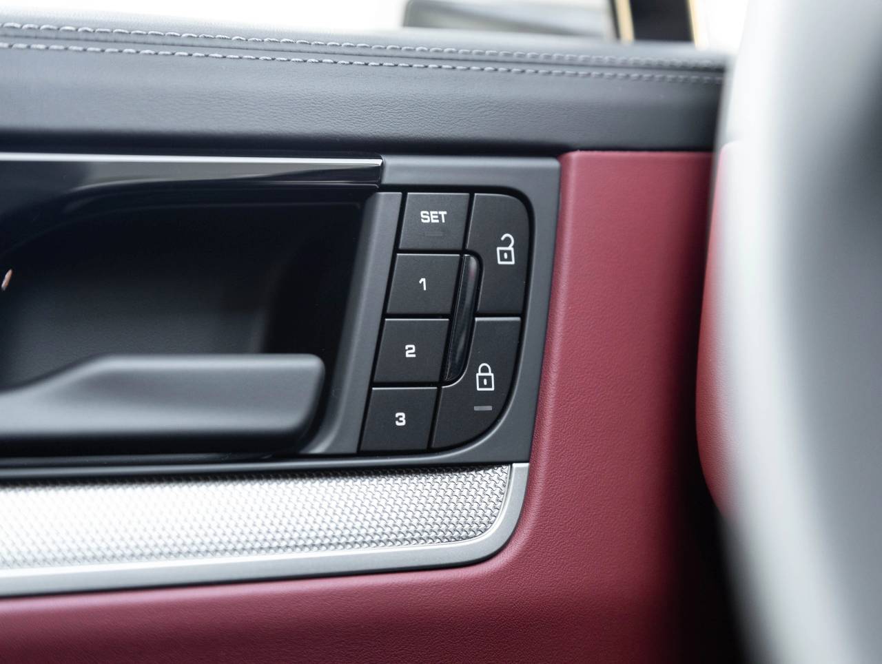 2026 Porsche Cayenne Cayenne S Coupe