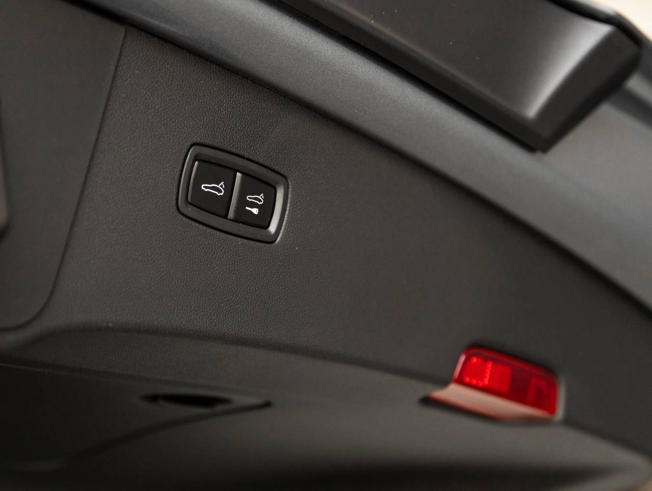 2026 Porsche Cayenne Cayenne S Coupe