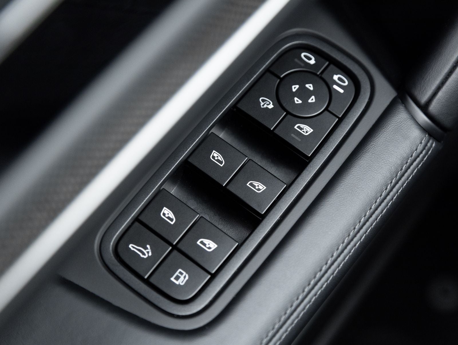 2026 Porsche Cayenne Cayenne Turbo E-Hybrid Coupe