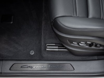 2026 Porsche Cayenne Cayenne Turbo E-Hybrid Coupe