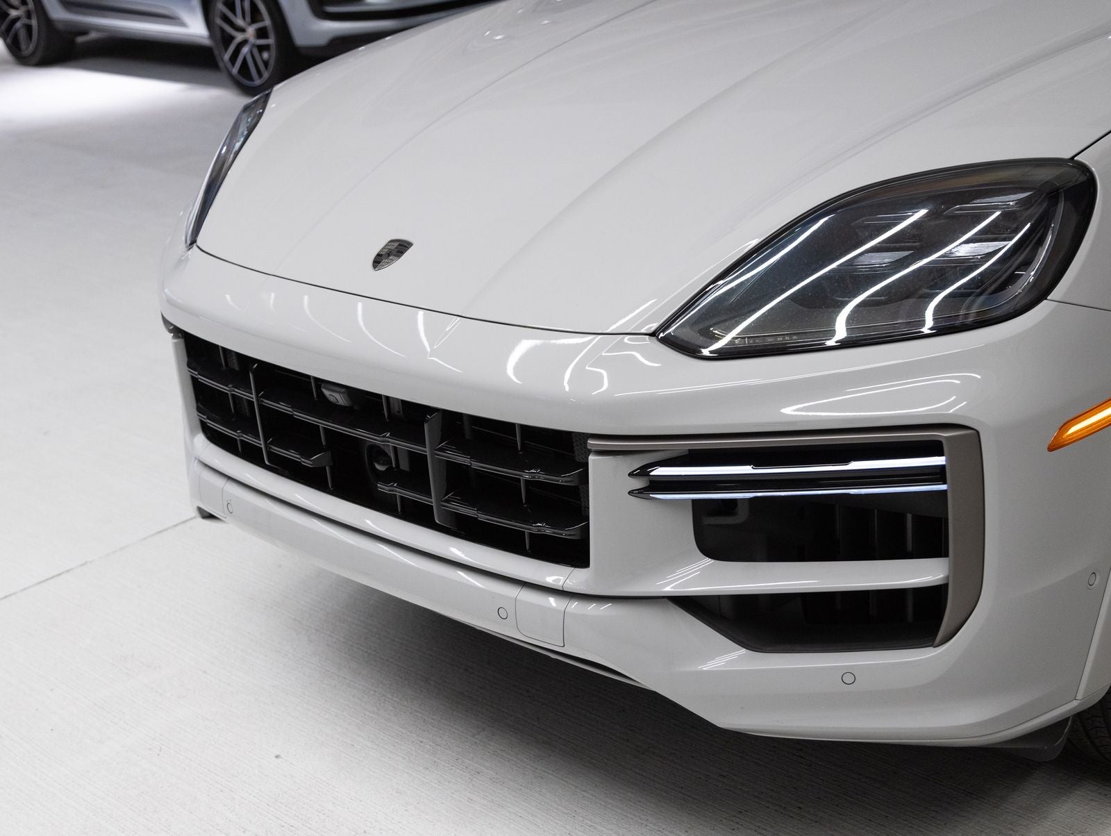 2026 Porsche Cayenne Cayenne Turbo E-Hybrid Coupe