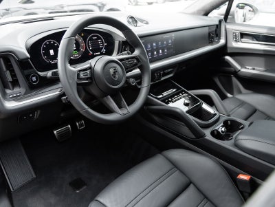 2026 Porsche Cayenne Cayenne Turbo E-Hybrid Coupe