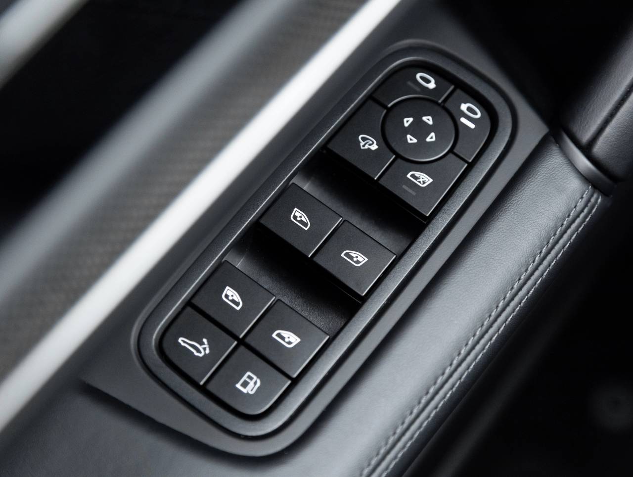 2026 Porsche Cayenne Cayenne Turbo E-Hybrid Coupe