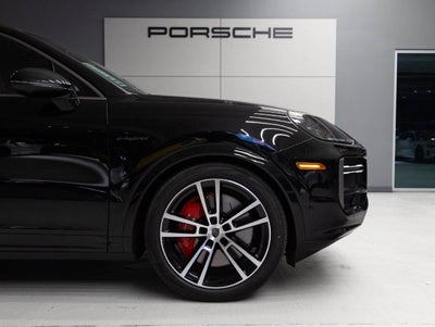 2026 Porsche Cayenne Cayenne Turbo E-Hybrid Coupe