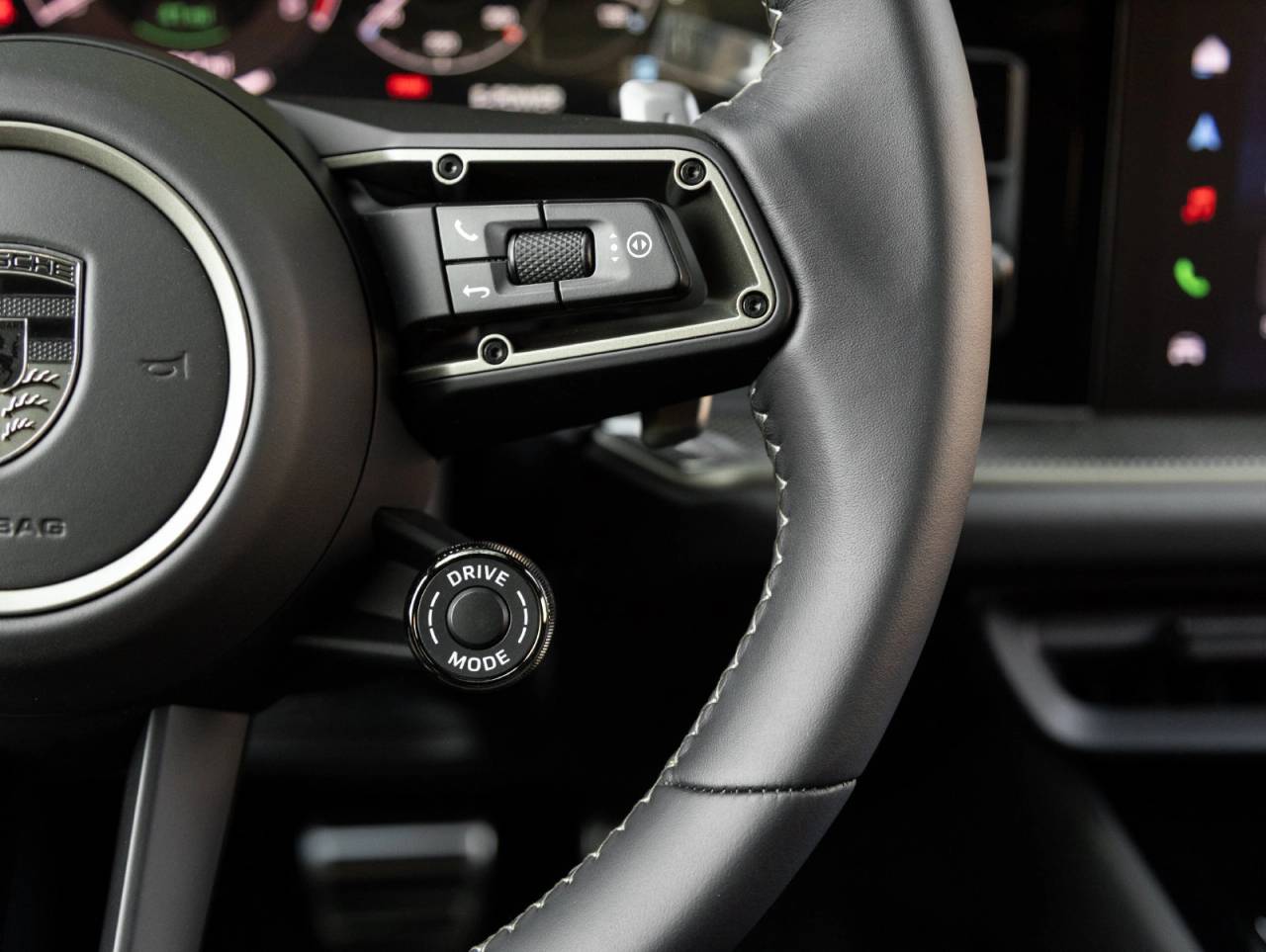 2026 Porsche Cayenne Cayenne Turbo E-Hybrid Coupe