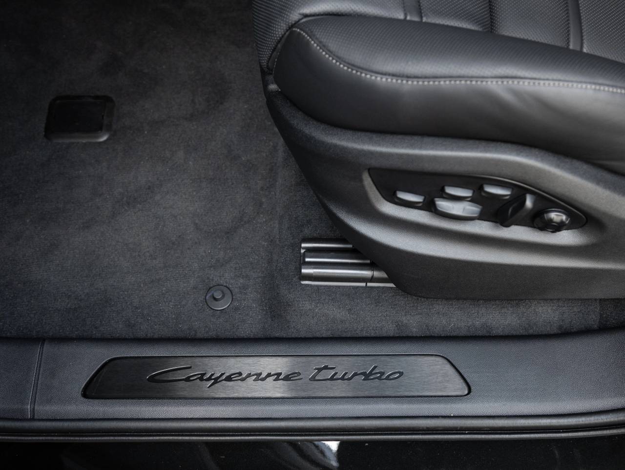 2026 Porsche Cayenne Cayenne Turbo E-Hybrid Coupe