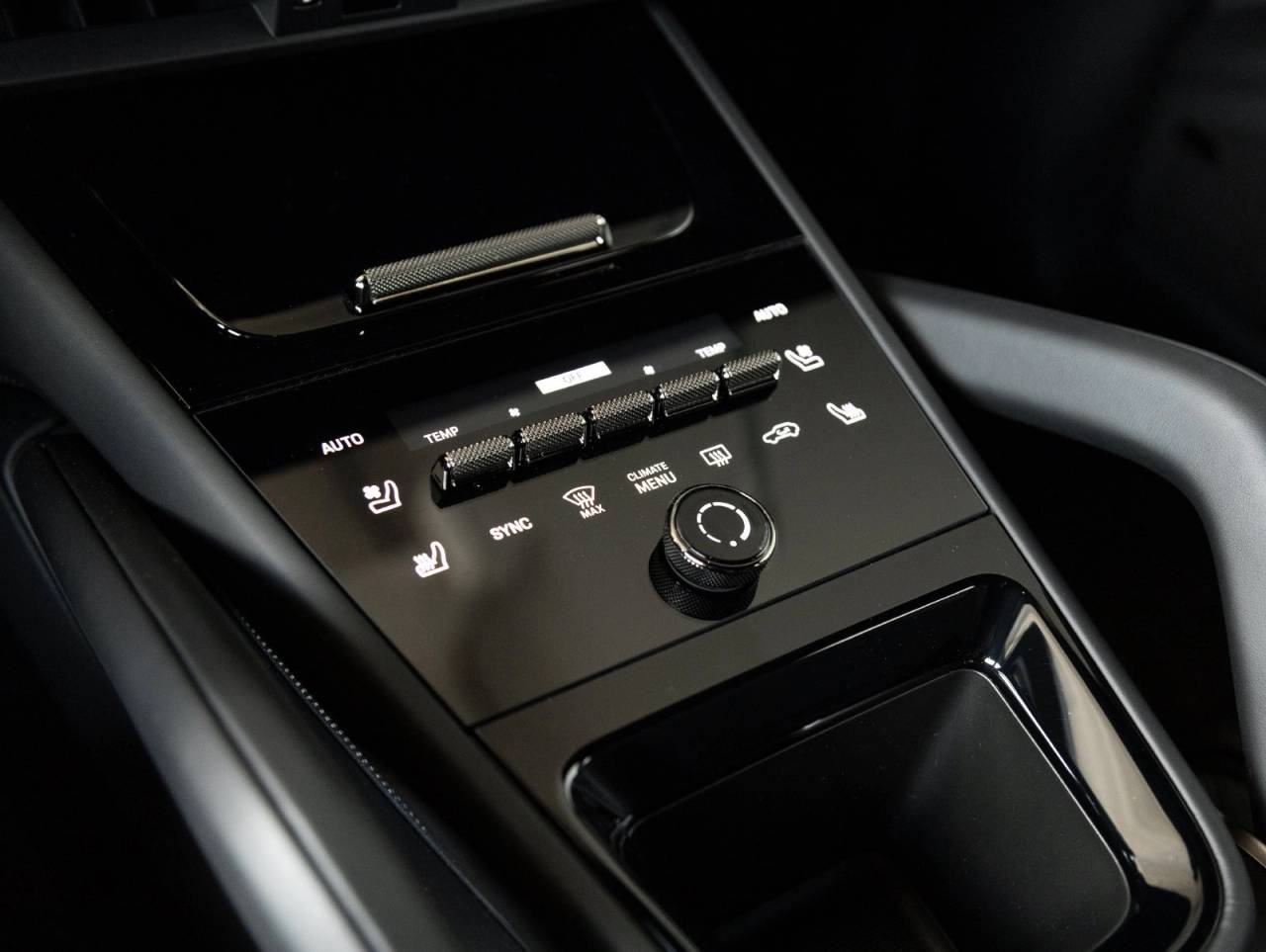 2026 Porsche Cayenne Cayenne Turbo E-Hybrid Coupe