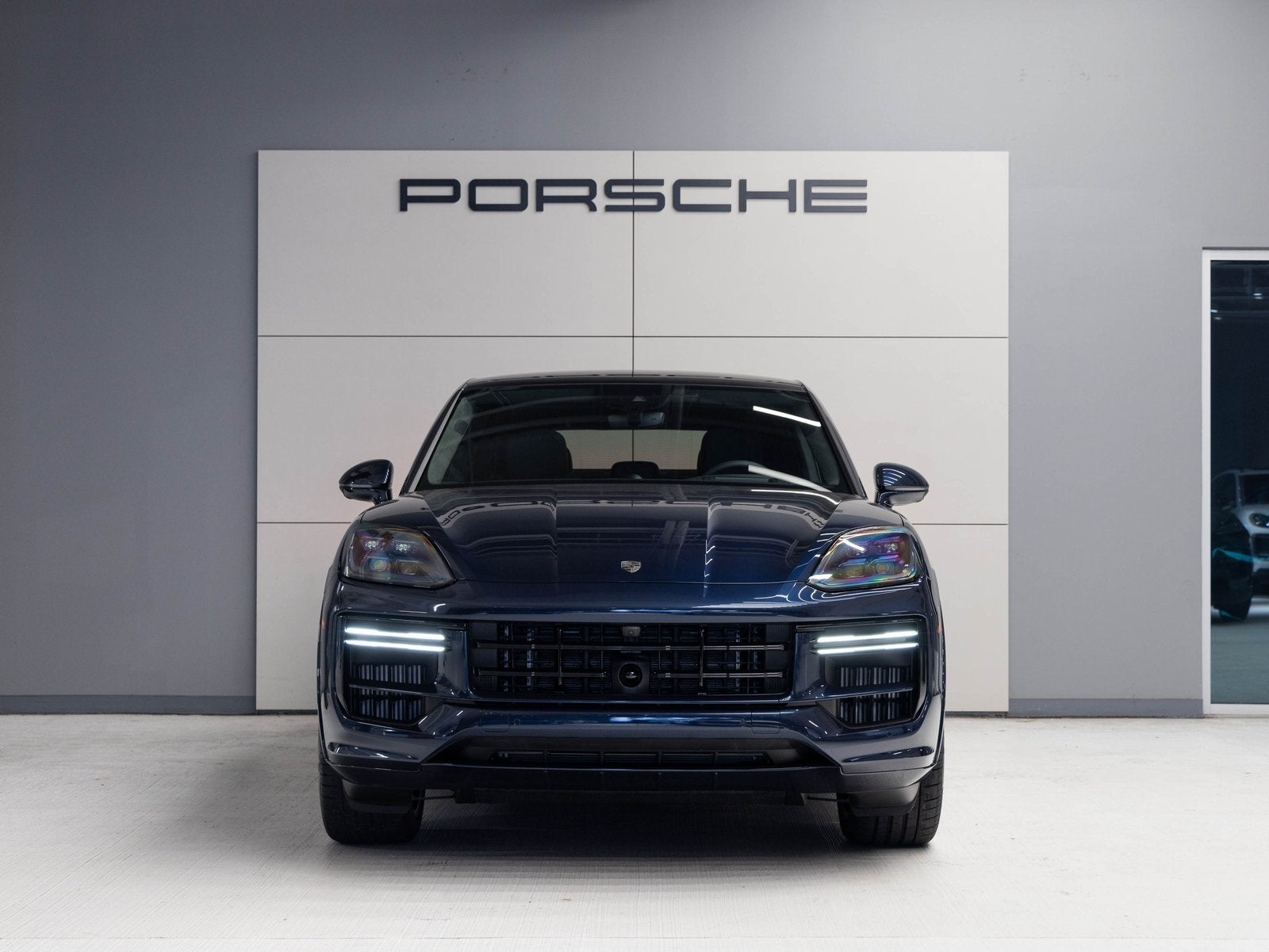 2025 Porsche Cayenne Cayenne Turbo E-Hybrid Coupe