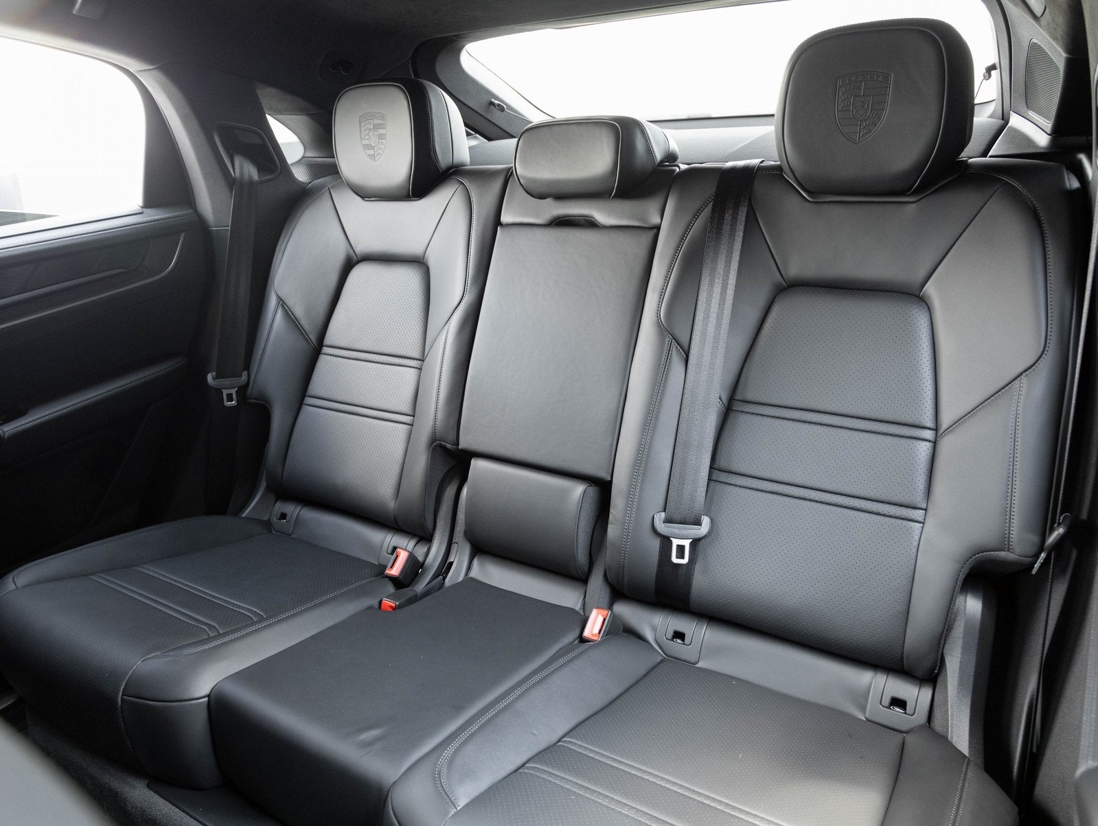 2025 Porsche Cayenne Cayenne Turbo E-Hybrid Coupe