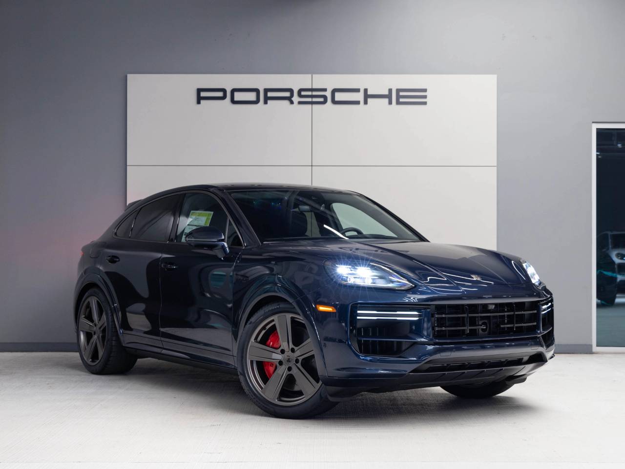 2025 Porsche Cayenne Cayenne Turbo E-Hybrid Coupe