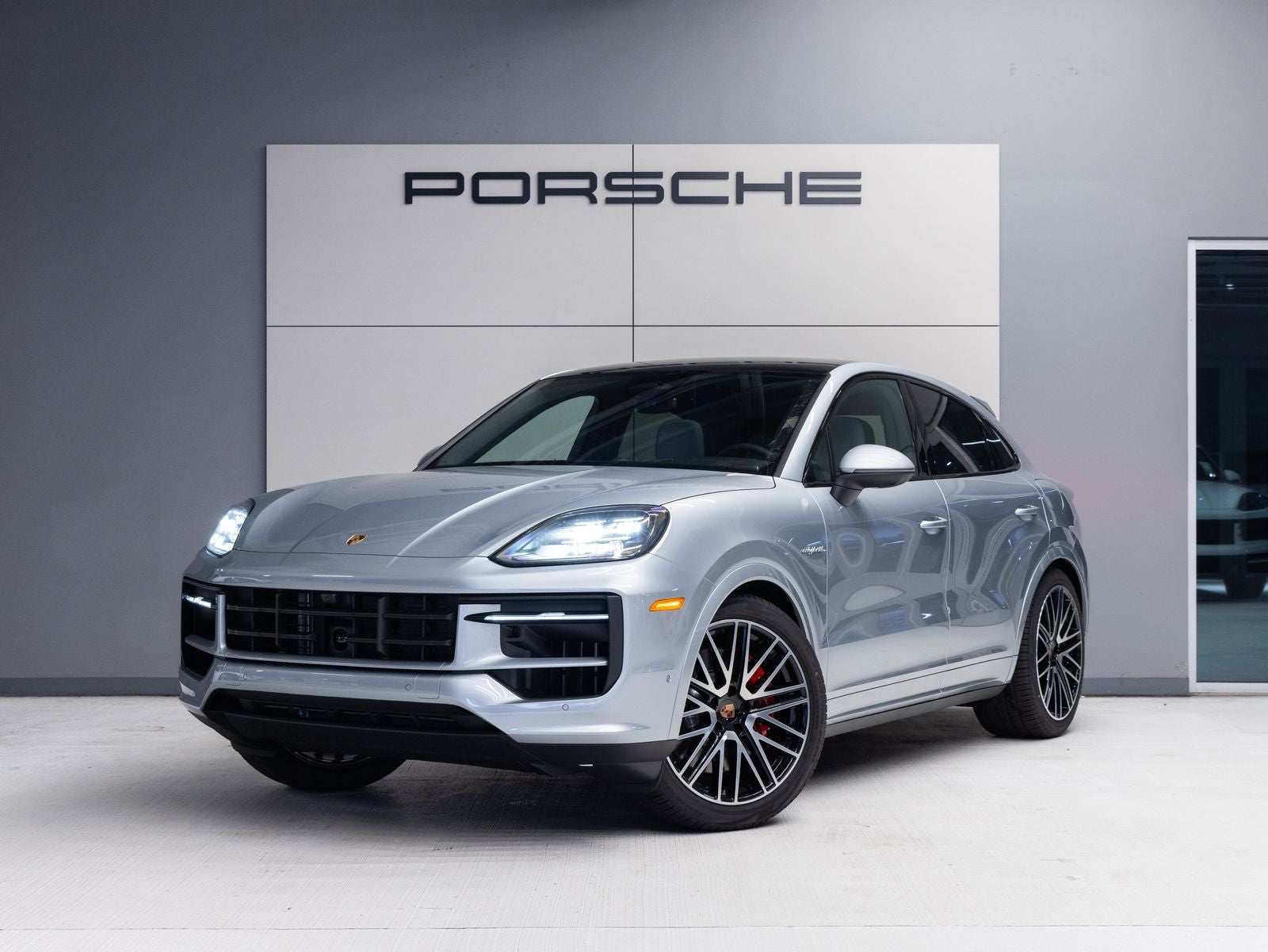2026 Porsche Cayenne Cayenne S E-Hybrid Coupe