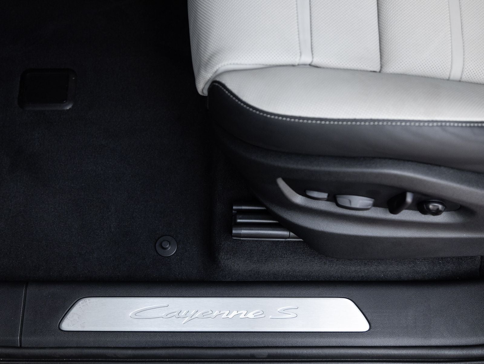 2026 Porsche Cayenne Cayenne S E-Hybrid Coupe