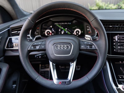 2025 Audi RS Q8 performance performance