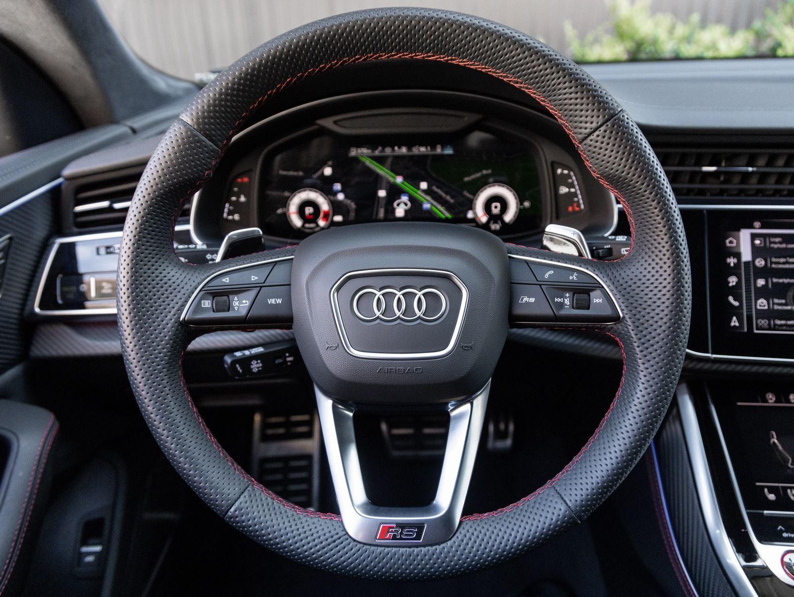 2025 Audi RS Q8 performance performance
