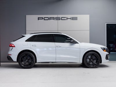 2025 Audi RS Q8 performance performance