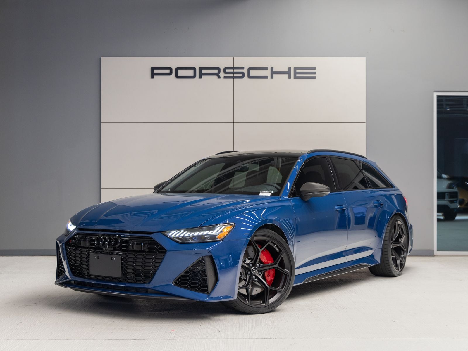 2025 Audi RS 6 Avant performance performance