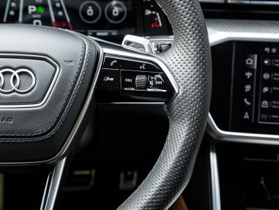 2025 Audi RS 6 Avant performance performance