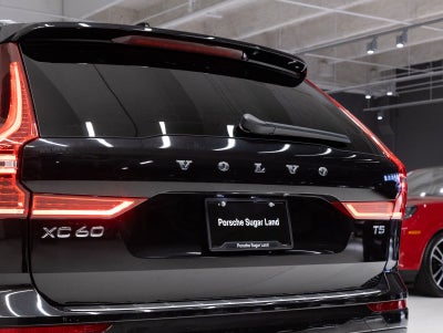 2021 Volvo XC60 Momentum