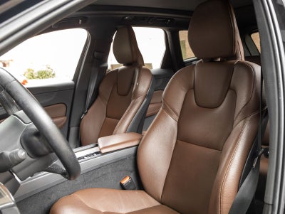 2021 Volvo XC60 Momentum